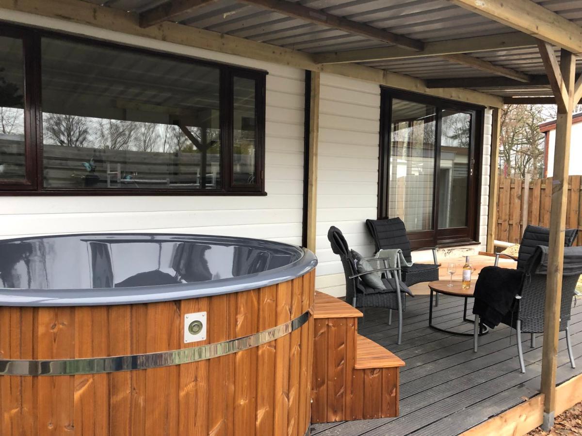 Hottub Forest Chalet Op De Veluwe! Putten Eksteriør bilde